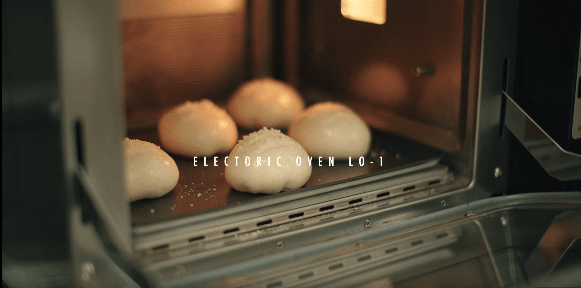株式会社ジャパンホームベーキングスクール様の電子オーブンLO-1のプロモーション動画を制作しました